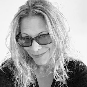 Meet your Posher, Sandi